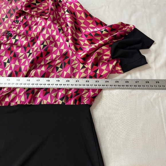 Lane Bryant Women's Geometric 1/2 Button V-Neck Short Sleeve Blouse Size 18/20 - Picture 7 of 11